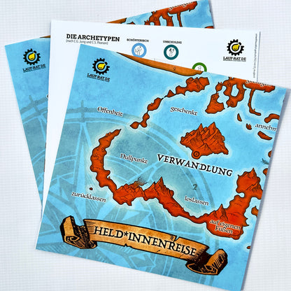 HELDENREISE – Karte auf Karton